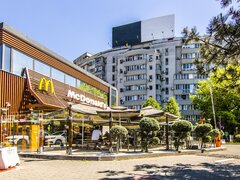 Dristor langa Mc Donald’s, 3 camere, 2 bai cu geam, decomandat, 0% comision